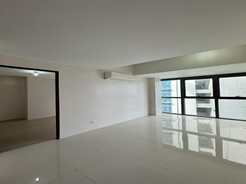 Last 2 Bedroom Penthouse Condo Unit For Sale In Uptown Ritz BGC