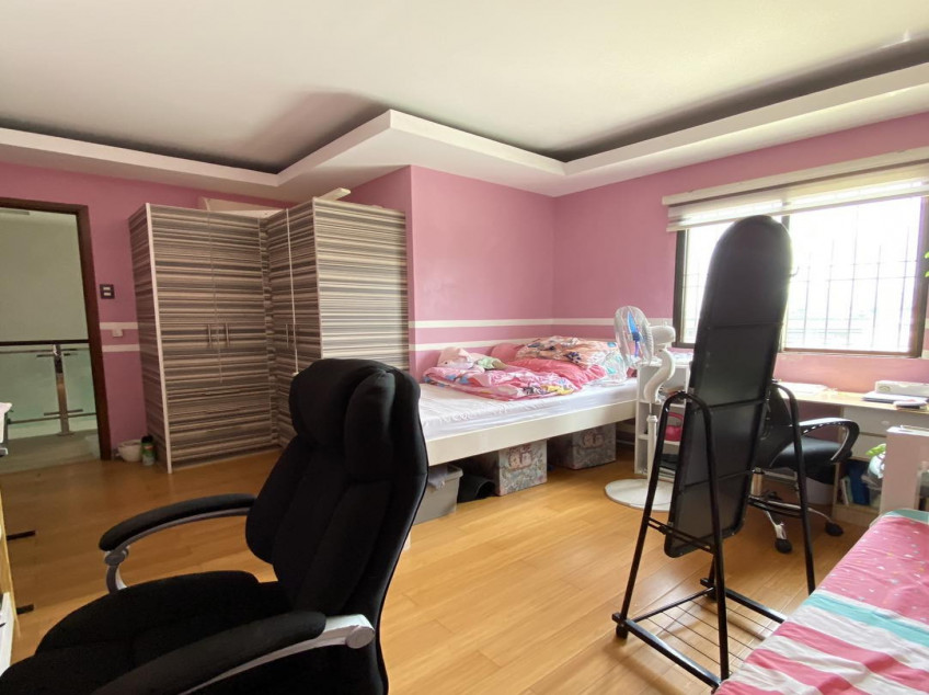 Atis Townhouse For Sale In Sampaloc, Manila