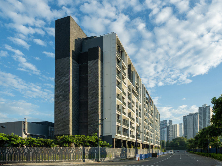 For Sale 3 Bedroom Rent To Own Condo In St. Moritz McKinley West Near BGC