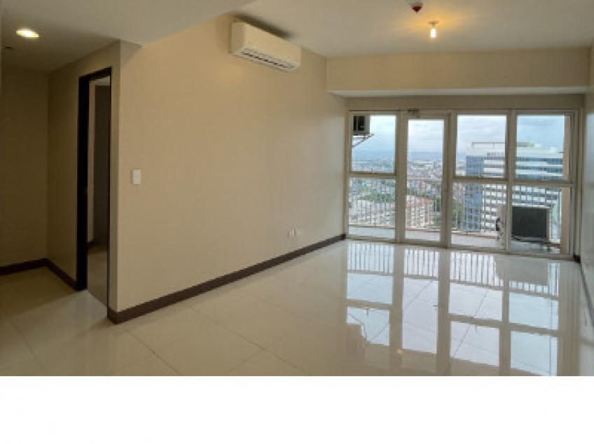 Rent To Own 2 Bedroom Condo For Sale In St. Mark Residences McKinley Hill Fort Bonifacio