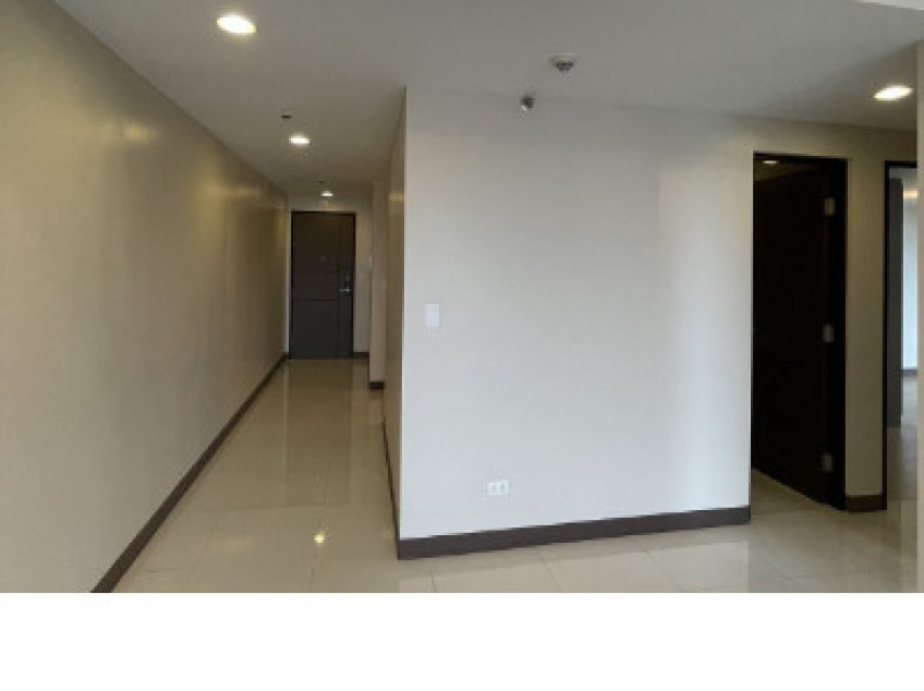 Rent To Own 2 Bedroom Condo For Sale In St. Mark Residences McKinley Hill Fort Bonifacio