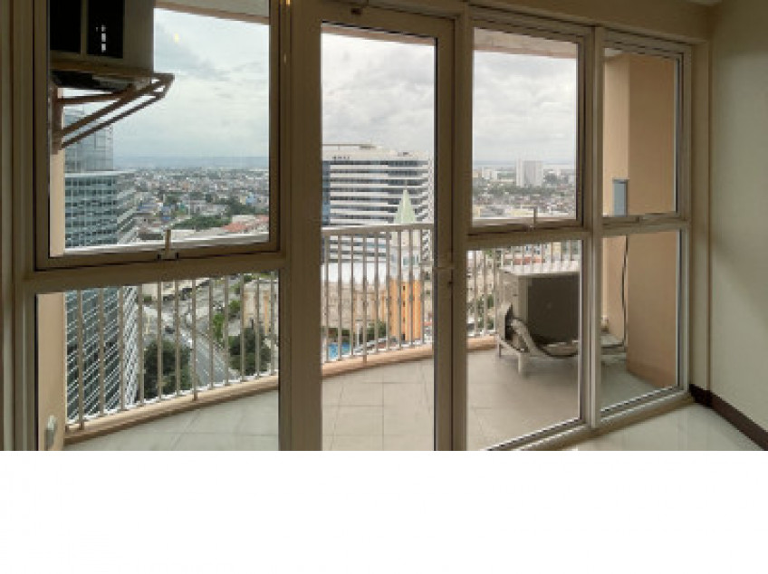 Rent To Own 2 Bedroom Condo For Sale In St. Mark Residences McKinley Hill Fort Bonifacio