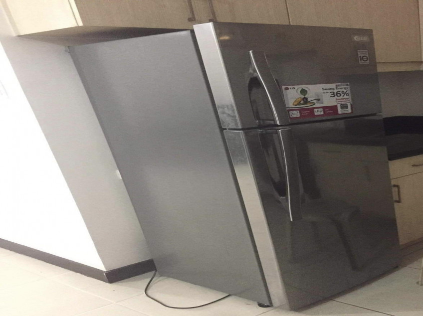 Fully Furnished 2 Bedroom Unit With Parking At Arista Place Condo