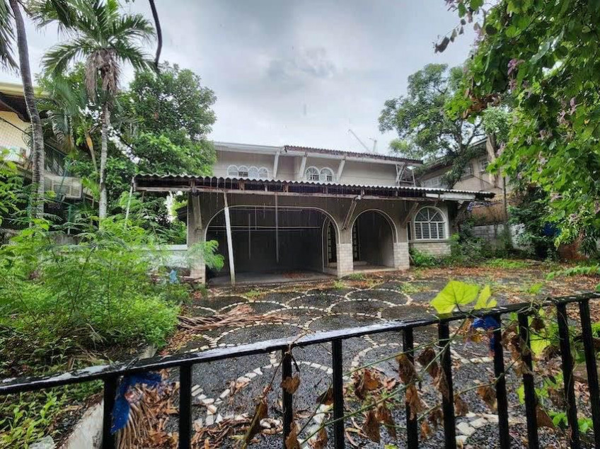 Ayala Alabang House And Lot For Sale, Muntinlupa, Metro Manila