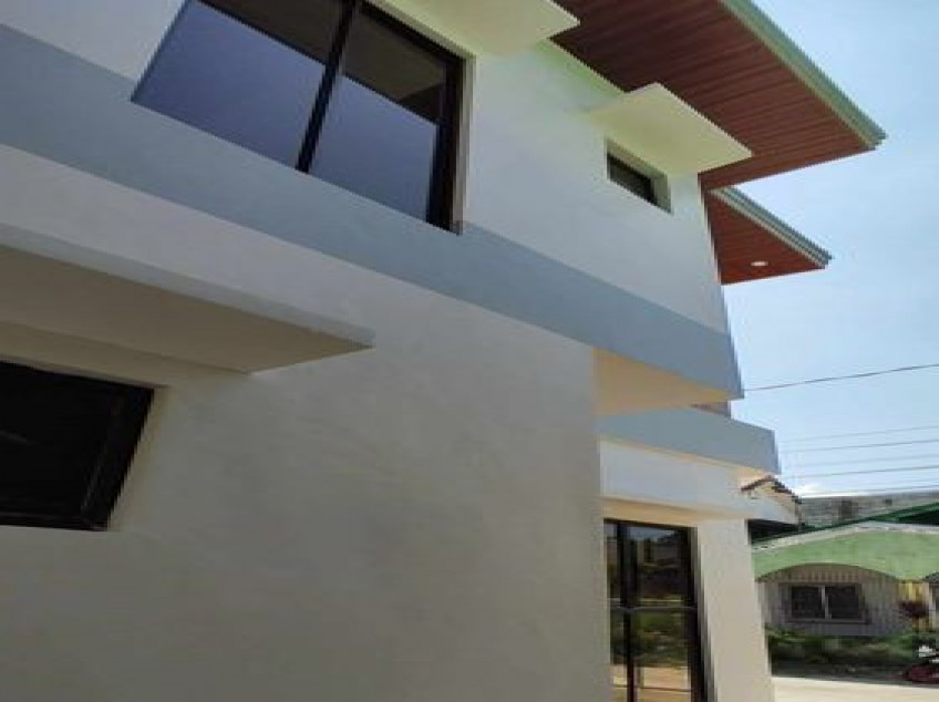 Two-Storey, Three Bedroom, Three Toilet & Bath Residential Unit In Negros Occidental