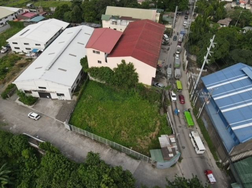 Lot For Sale In Mindanao Avenue, Quezon City