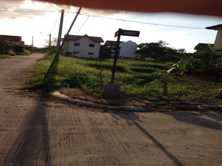 Corner Lot Grand Royale Subdivision Malolos Bulacan For Sale (Pasalo)