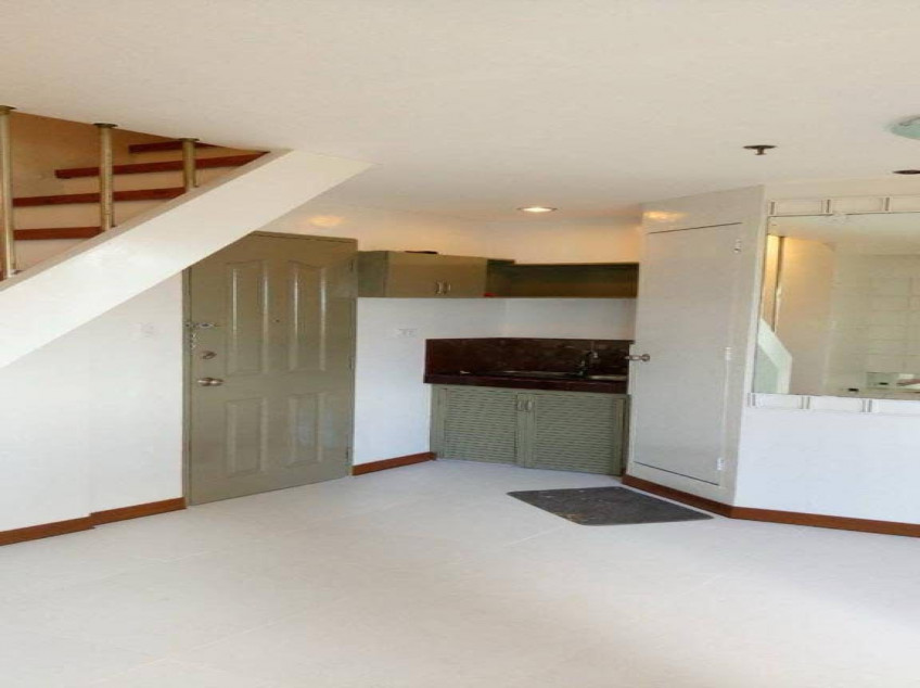 Condo Unit At Francesca Tower Condominium Quezon City