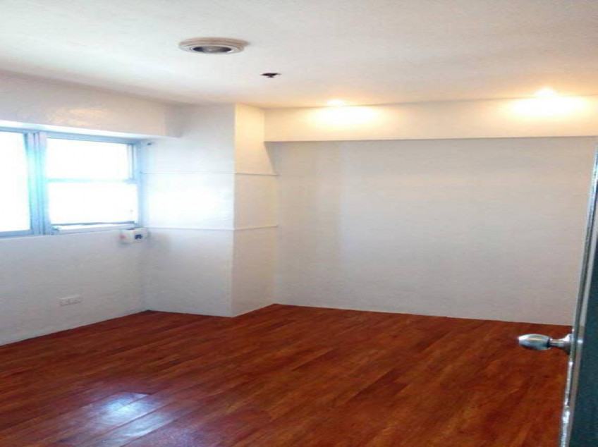 Condo Unit At Francesca Tower Condominium Quezon City