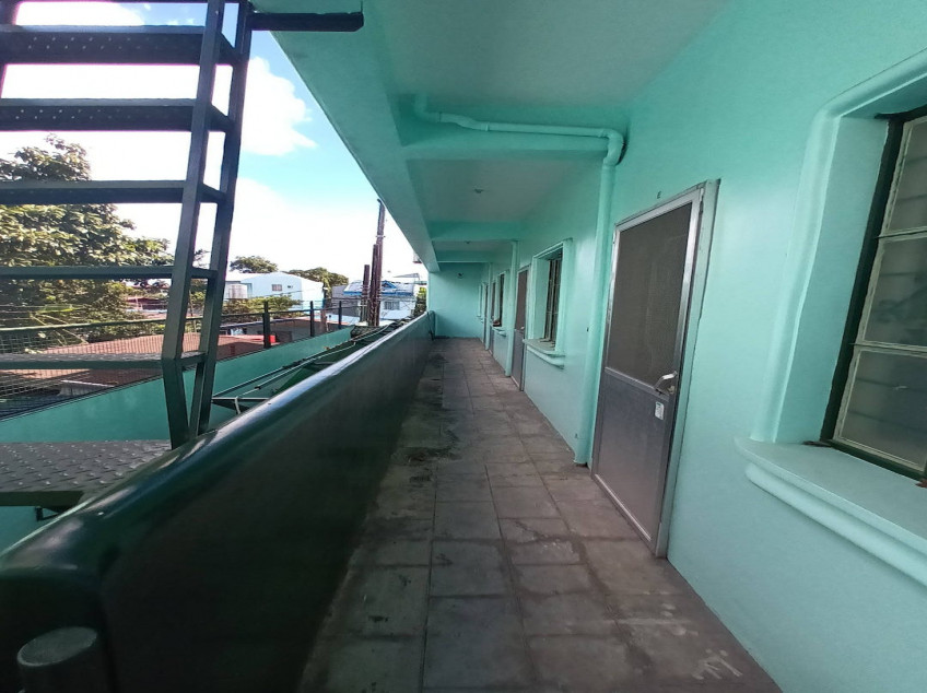 Sumakwel House And Lot In Caloocan For Sale