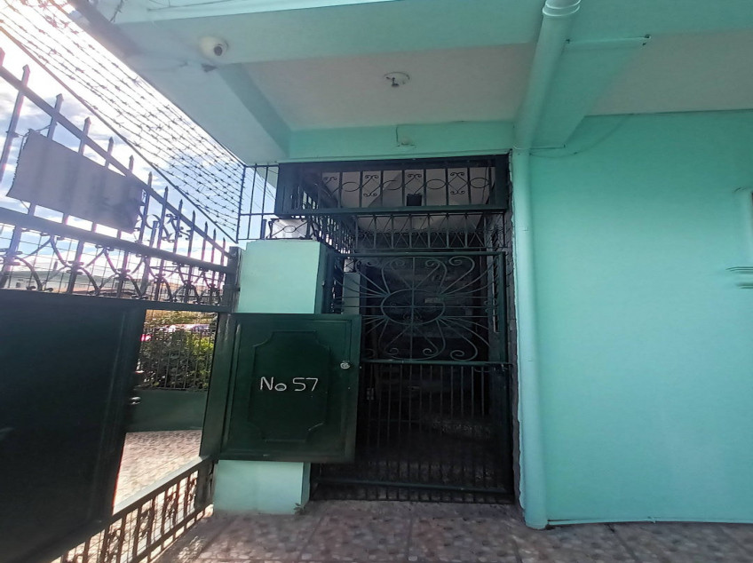 Sumakwel House And Lot In Caloocan For Sale