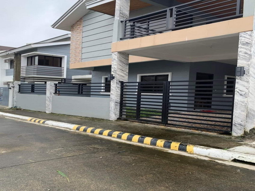 House For Sale In Tagaytay Forbes Subdivision