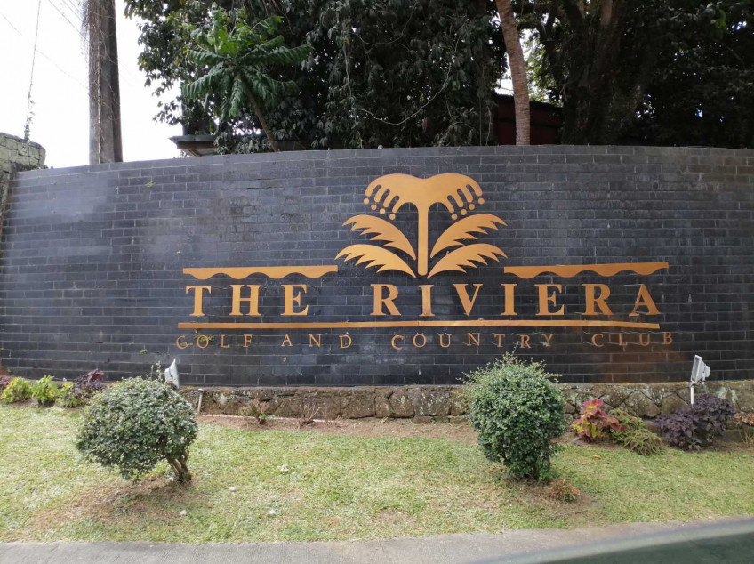 Riviera Golf Course Lot In Cavite