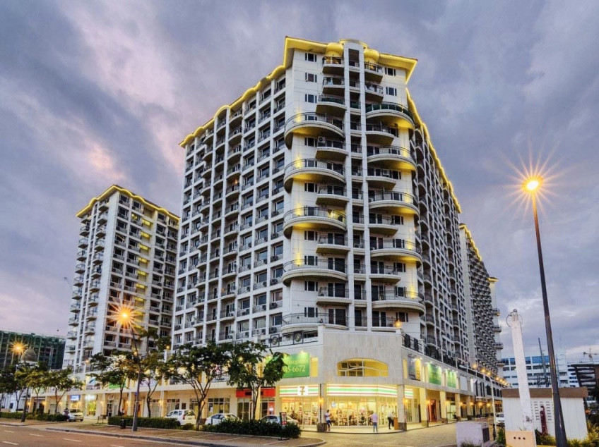 Condo For Sale! - Near DFA, SM Mall Of Asia, City Of Dreams, Solaire, Okada, etc. Pasay