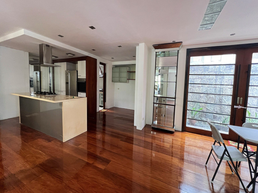 Ferndale Homes, Sampaguita Avenue, Quezon City, Metro Manila