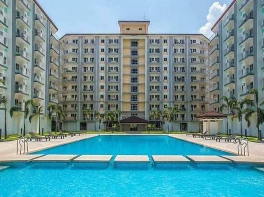 2 BR Condo Unit At SMDC Field Residences Parañaque