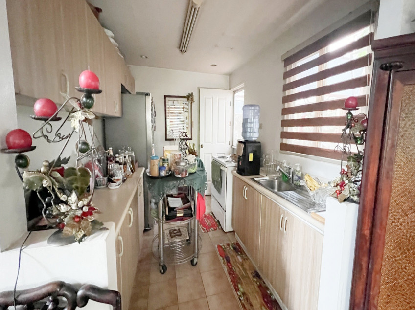 Ferndale Homes, Pasong tamo, 1107, Sampaguita Avenue, Quezon City, Metro Manila