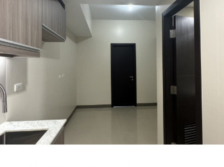 1 Bedroom Rent To Own Condo For Sale In Park McKinley West BGC