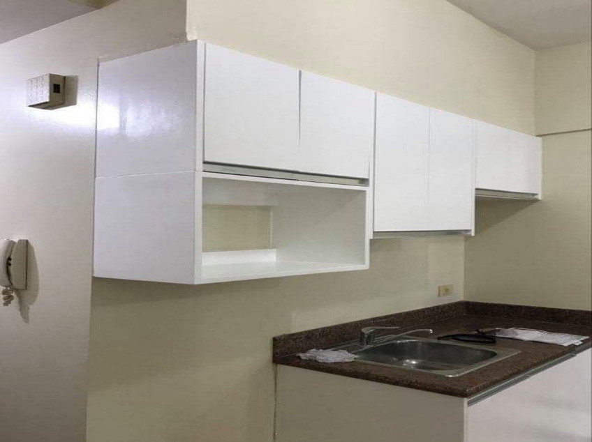 1 BR Condo Unit For Sale In Makati