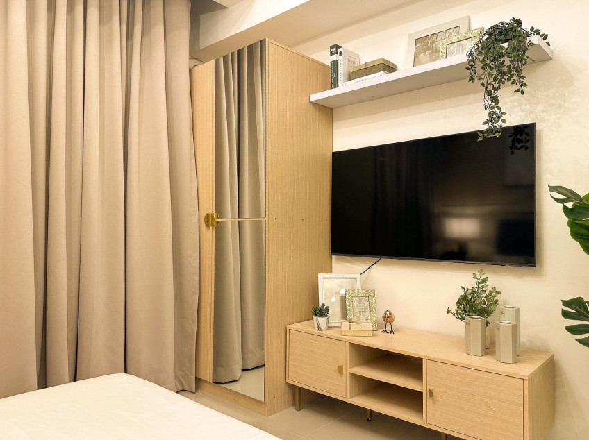 Condo Unit At Harbour Park Residences Mandaluyong