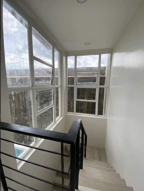 83 SQM House Villa For Sale-Primeworld District Mactan Lapu Lapu City, Cebu