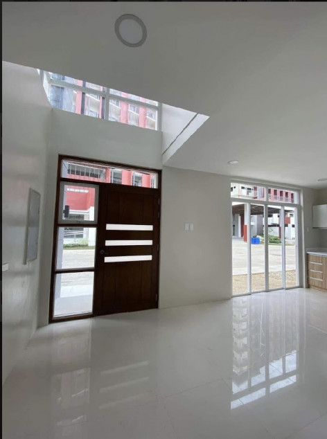 83 SQM House Villa For Sale-Primeworld District Mactan Lapu Lapu City, Cebu