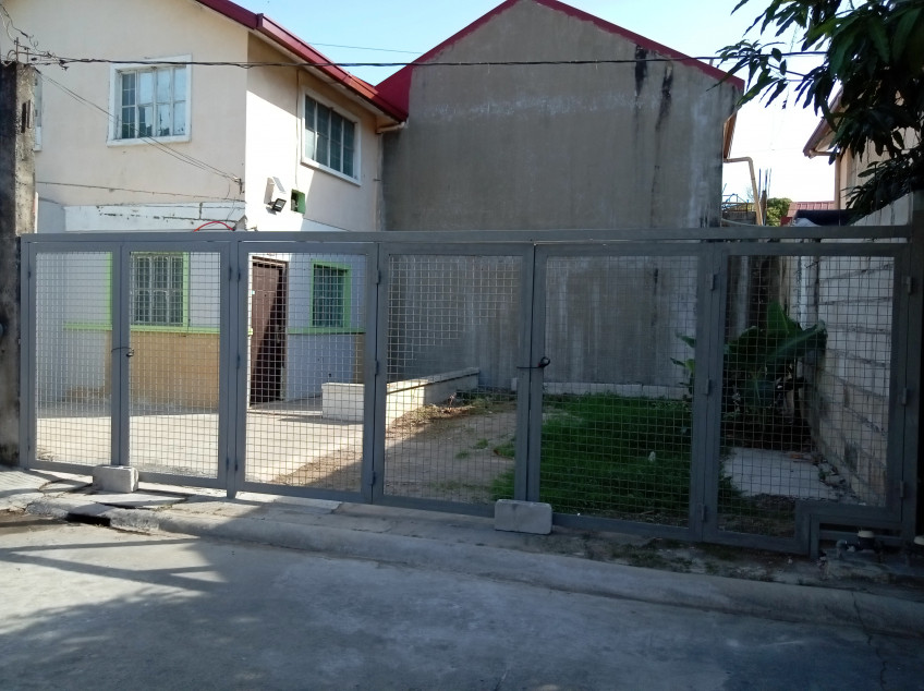 House For Sale At Celina Plains Subdivision Imus, Cavite