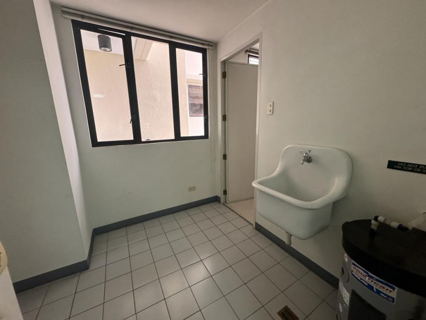 2 BR With Balcony For Lease At Palisaides Makati