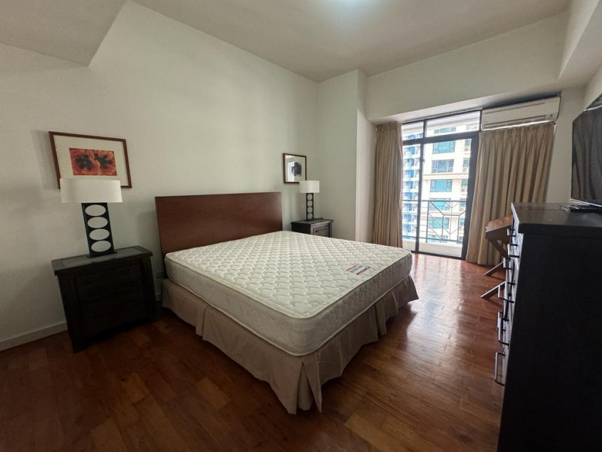 2 BR With Balcony For Lease At Palisaides Makati