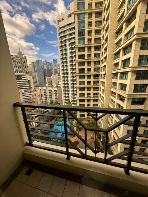 2 BR With Balcony For Lease At Palisaides Makati