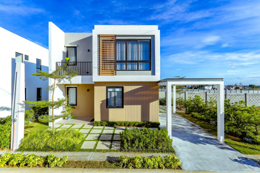 New York-Fully Finish Turnover/Balcony, Carport - (Anyana By Antel Land Cavite)