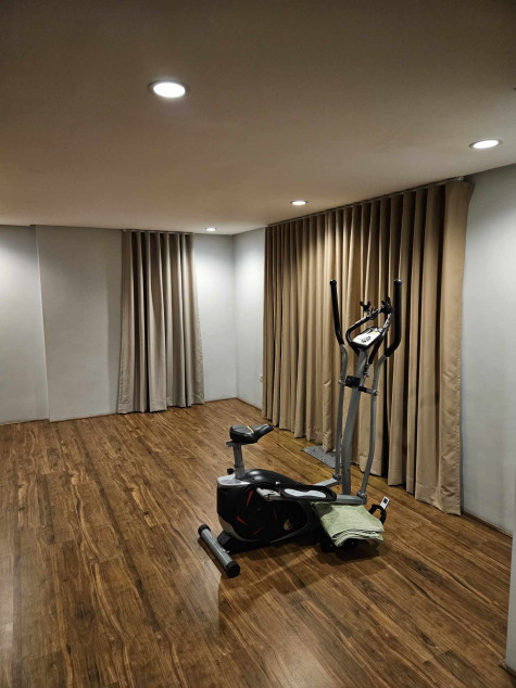 Stunning 5-Bedroom House With High Ceiling And Balcony In Cainta, Rizal