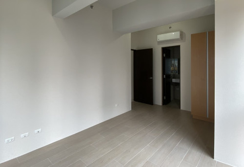 For Sale: 2 Bedroom Rent To Own Condo In Uptown Ritz BGC Near Metro Manila Subway