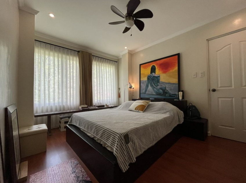 Charming Country House And Lot For Sale In Baguio City
