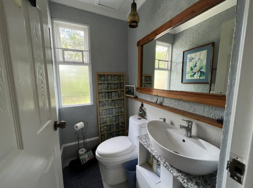 Charming Country House And Lot For Sale In Baguio City