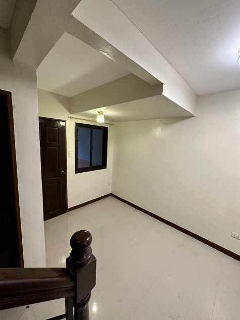 House And Lot In San Carlos Subdivision Lipa, Batangas