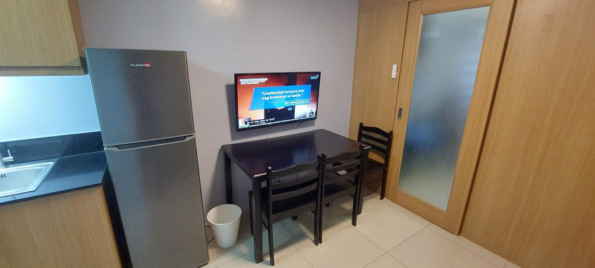 Fully Furnished, Newly Renovated 1BR Condo For Rent - Shell Residences Mall of Asia Pasay