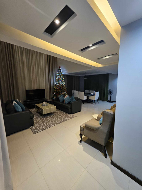 5-Bedroom House For Sale At Greenwoods Executive Village Cainta, Rizal