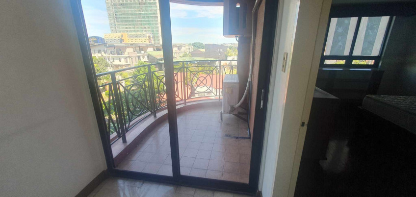 Condo Unit For Sale At Bayview International Towers Parañaque