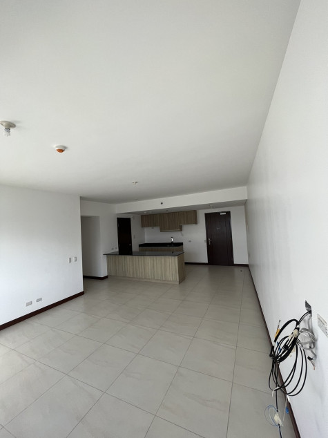 2 Bedroom With Maid's Room And Parking In Ortigas, Pasig