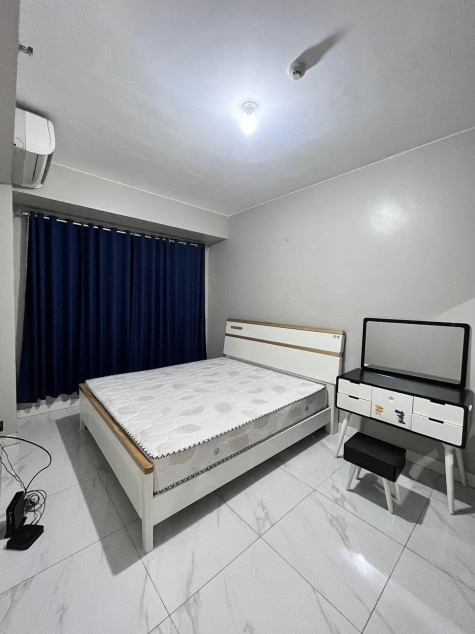 2 BR Units At Monarch Park Suites Parañaque