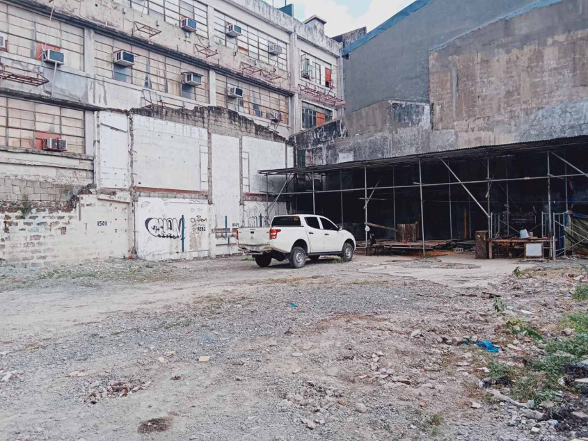 843 Commercial Lot Along Singalong St., Manila For Rush Sell