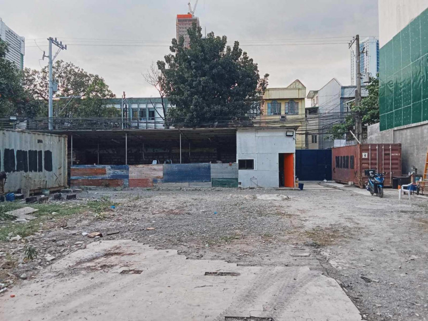 843 Commercial Lot Along Singalong St., Manila For Rush Sell