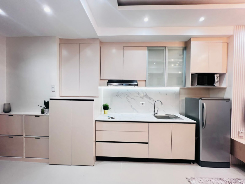 1 Bedroom Available Completely Renovated By License Architect In Mandaluyong