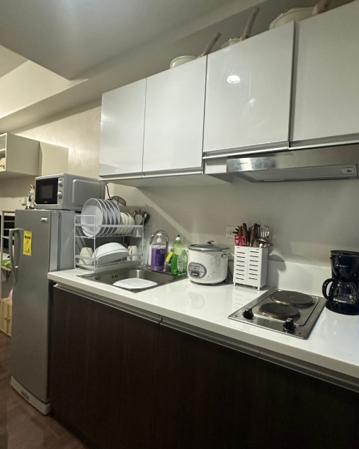 1 Bedroom Unit With Balcony At Air Residences, Makati