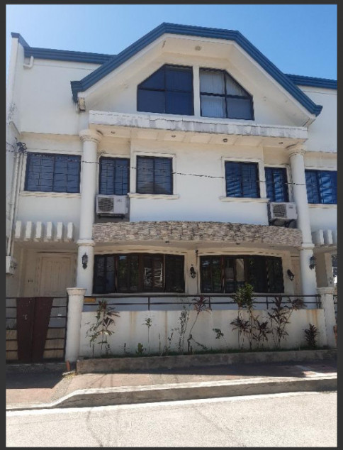 Apartment Room For Rent In Project 2-B, Quezon City