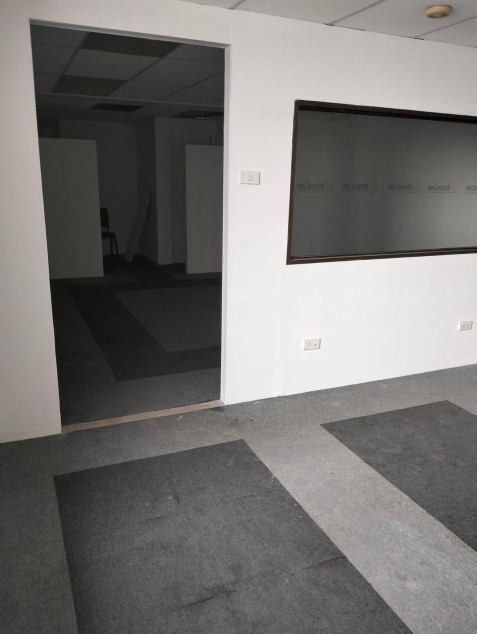 69.05 SQM Office Space For Lease At Burgundy Corporate Tower Buendia, Makati
