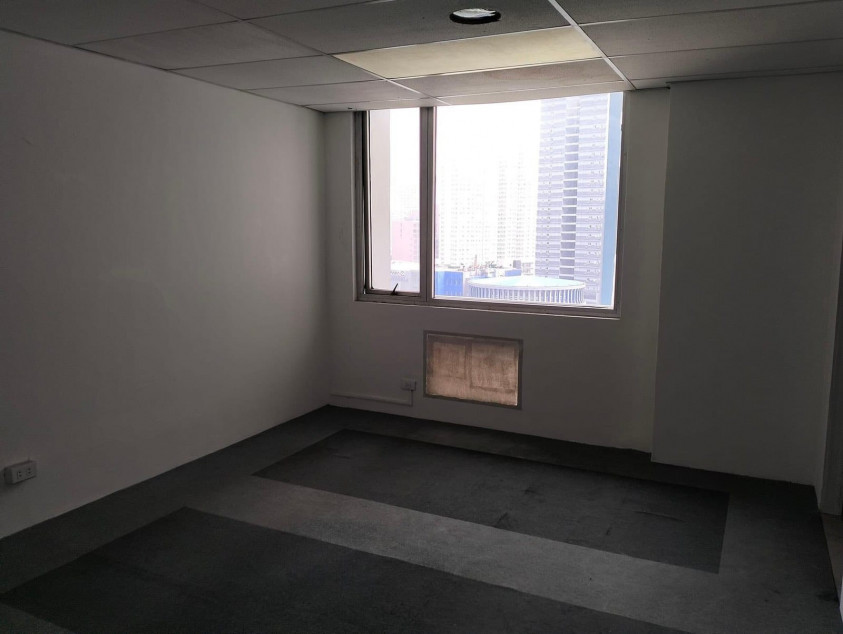 69.05 SQM Office Space For Lease At Burgundy Corporate Tower Buendia, Makati