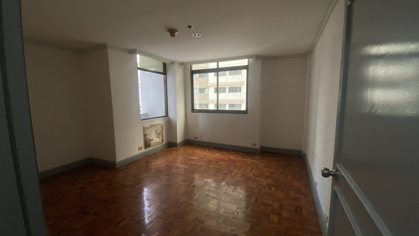 3 Bedroom Condo Unit With Parking For Lease In AIC Gold Tower Ortigas, Pasig City