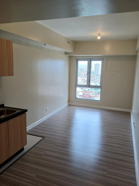 Studio Unit Condo For Sale In Makati Near Glorietta Greenbelt Makati Medical Center and Ayala Ave